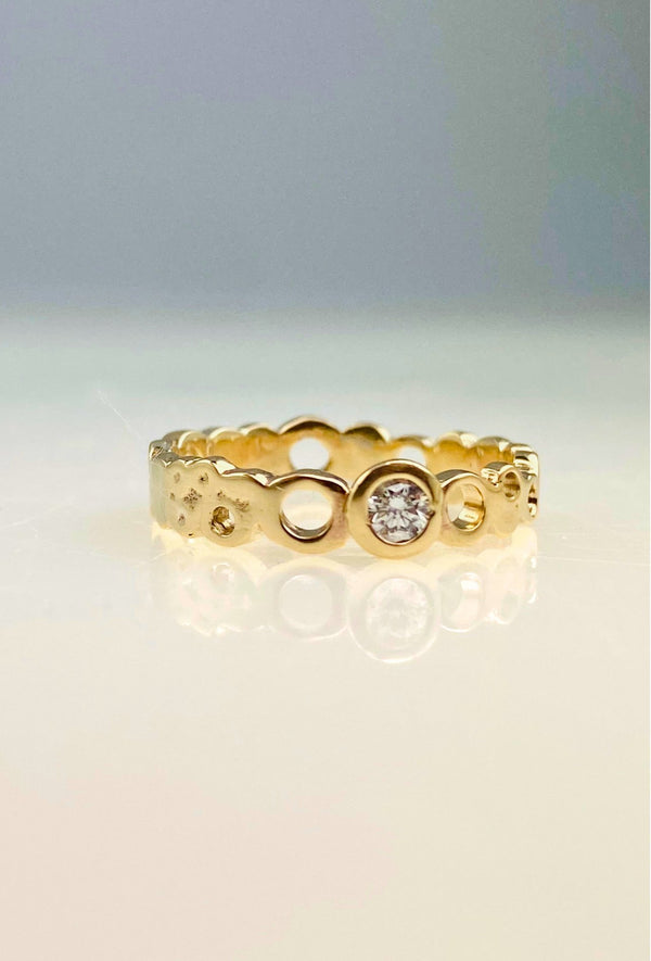 9ct gold & diamond Waters Edge ring - KFDJewelleryWE05