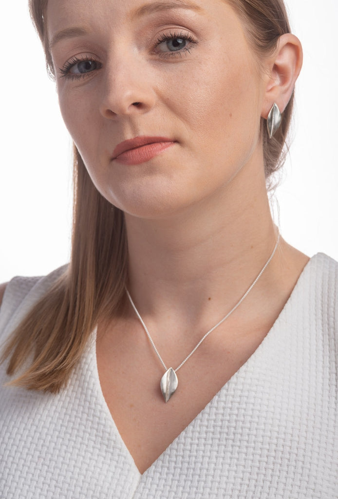 Be-Leaf sterling silver pendant - KFDJewelleryBL07