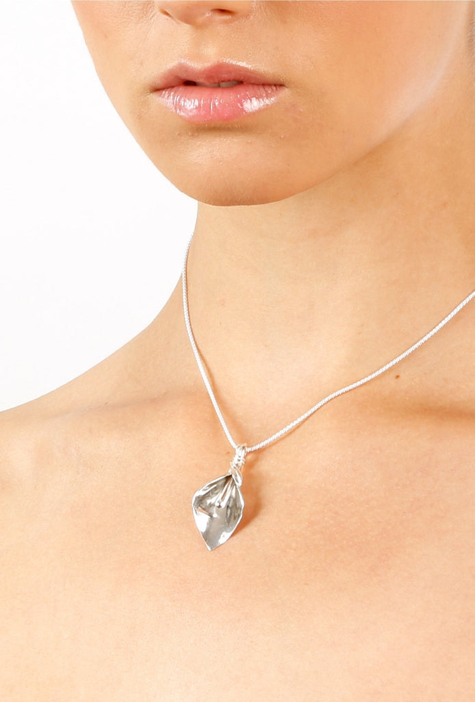 Medium Lily Pendant - KFDJewelleryL17