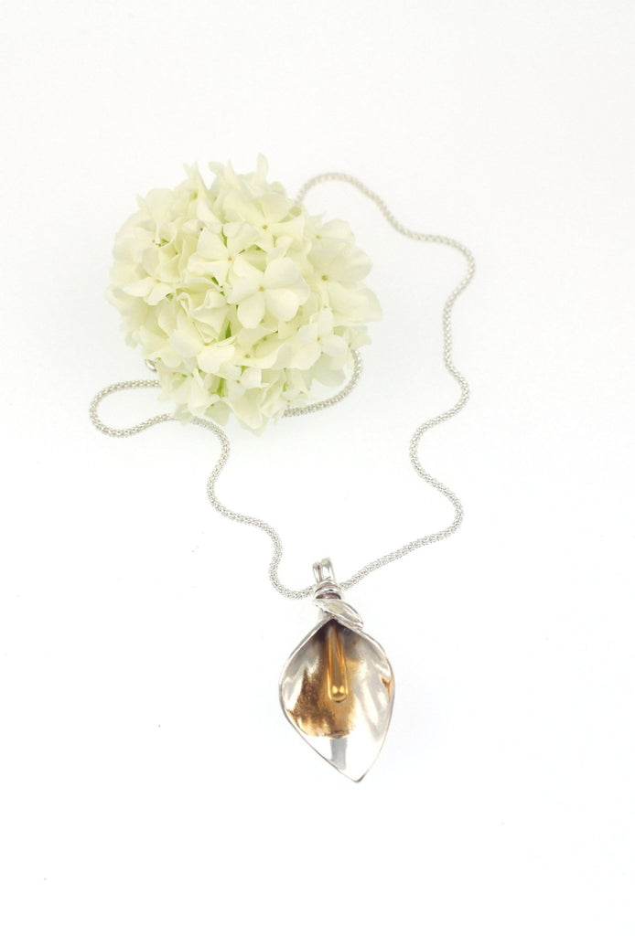 Medium Lily Pendant - KFDJewelleryL18