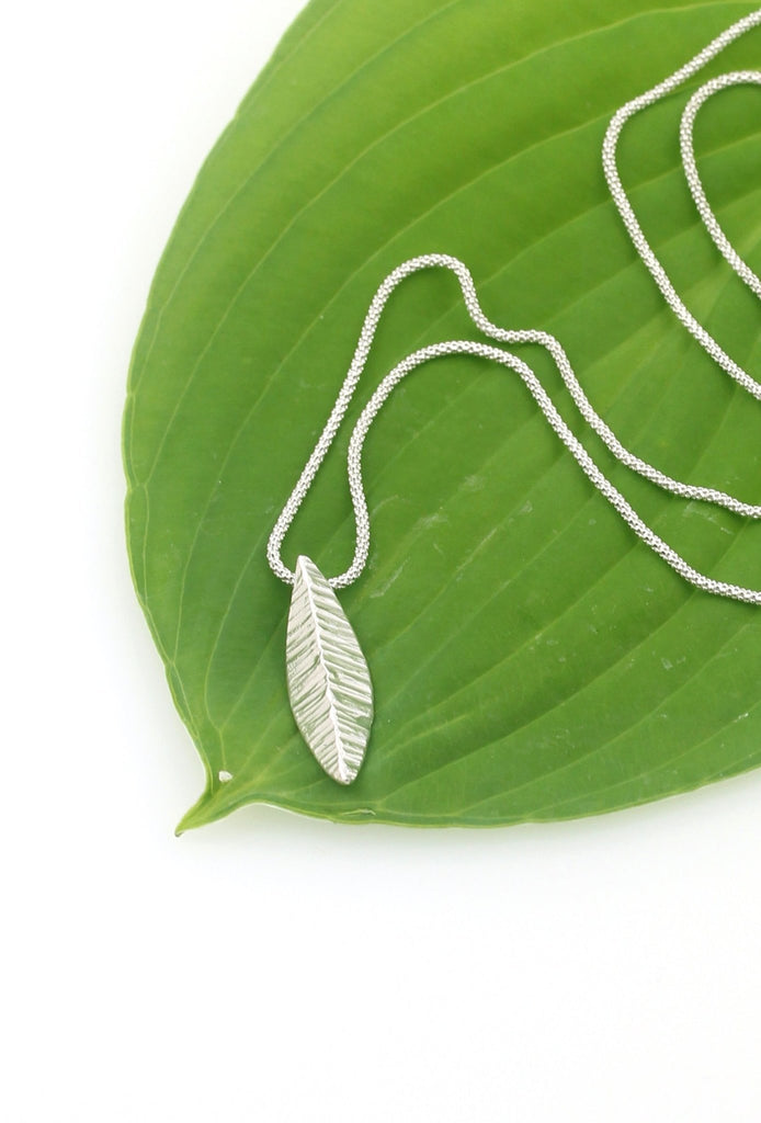 Small Classic Leaf Pendant - KFDJewelleryCL015