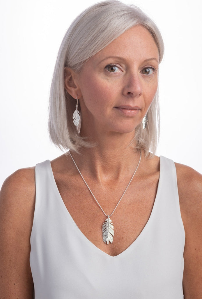 Small feather drop earrings - KFDJewelleryF09