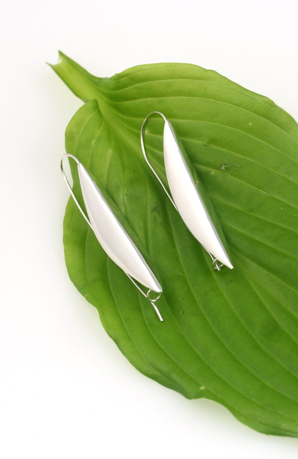 Long Thin Classic Leaf Earrings with Safety Hook - KFDJewelleryCL16