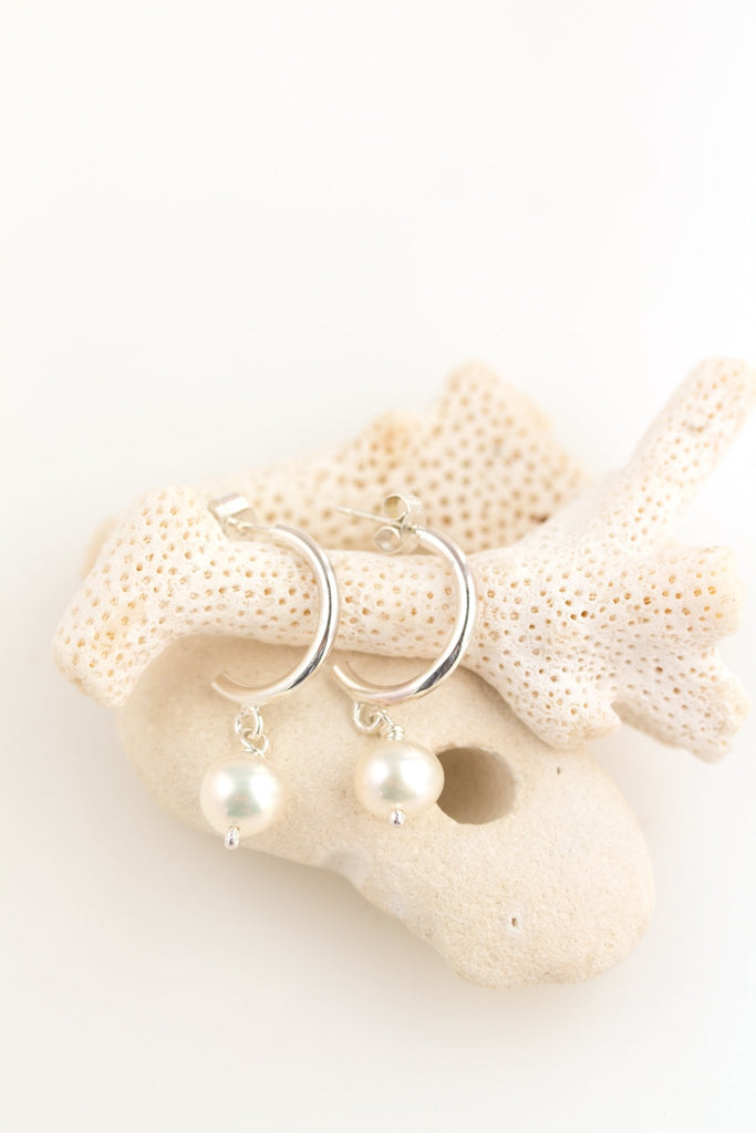 Pearl hoop earrings - KFDJewellery