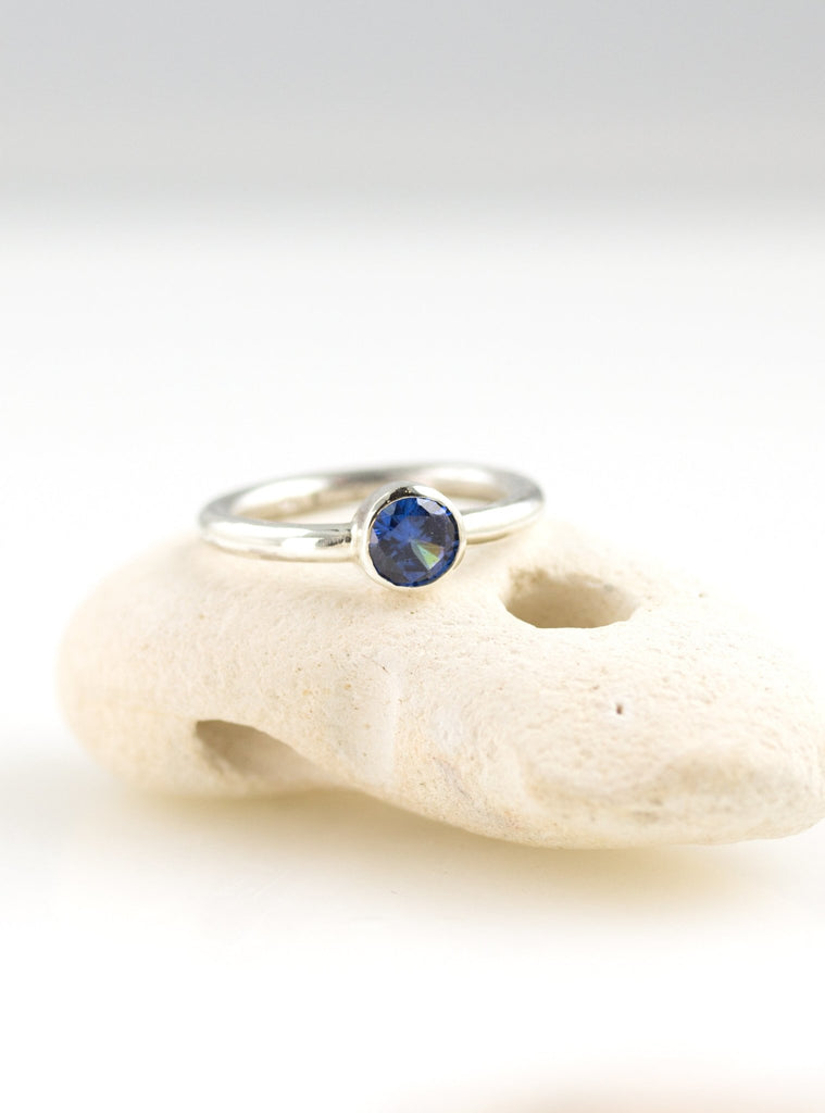 Sapphire solitaire sterling silver ring - KFDJewelleryCT4